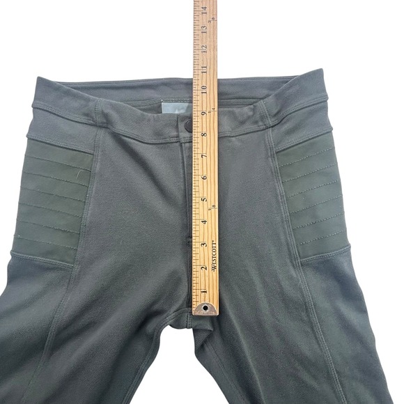 Athleta Moto Leggings Olive Womens Size 6 Ribbed Panel Zipper Athleisure Pants - Picture 14 of 16
